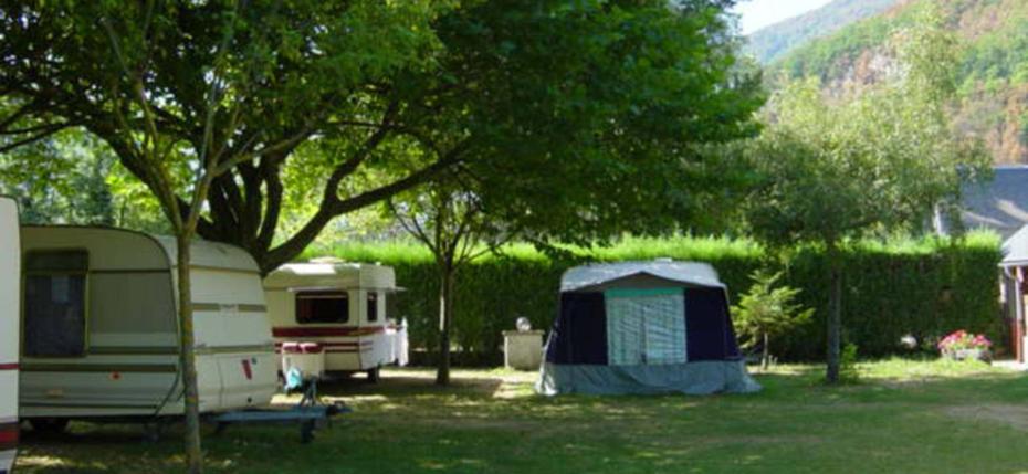 ᐃ CARAVANEIGE D&#39;ESPLANTATS ** - camping esplantats col aspin